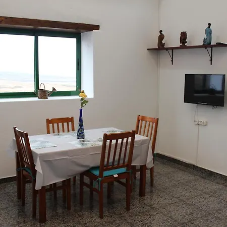Casa Nieves Табайеско